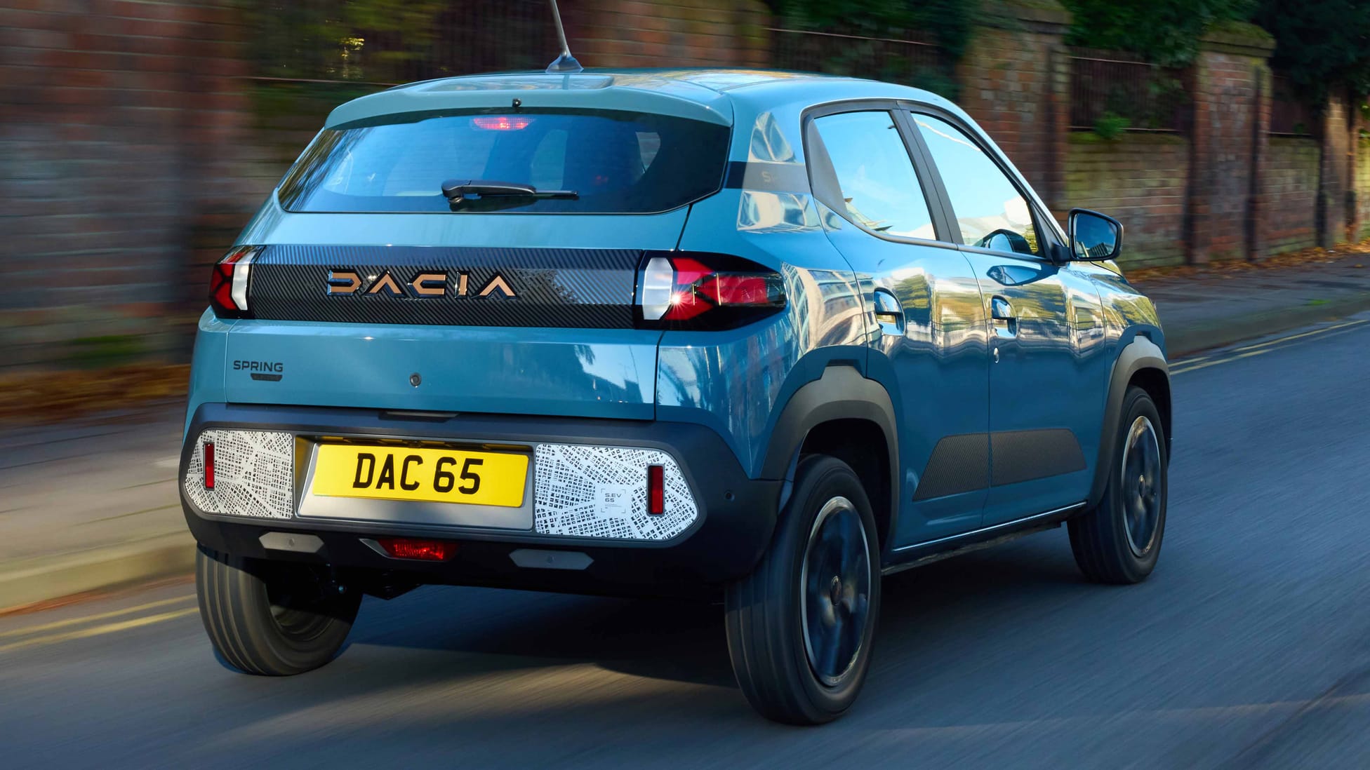 Automobile Dacia visual data 8